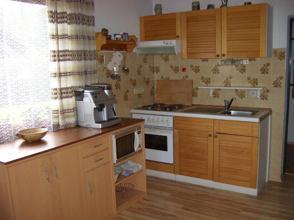 Haus Osterrieder Apartment Sankt Michael im Lungau Phòng bức ảnh